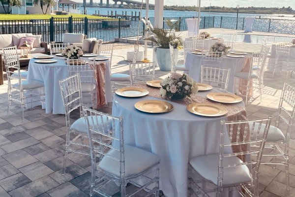 Clear Chiavari Chairs & Round Tables