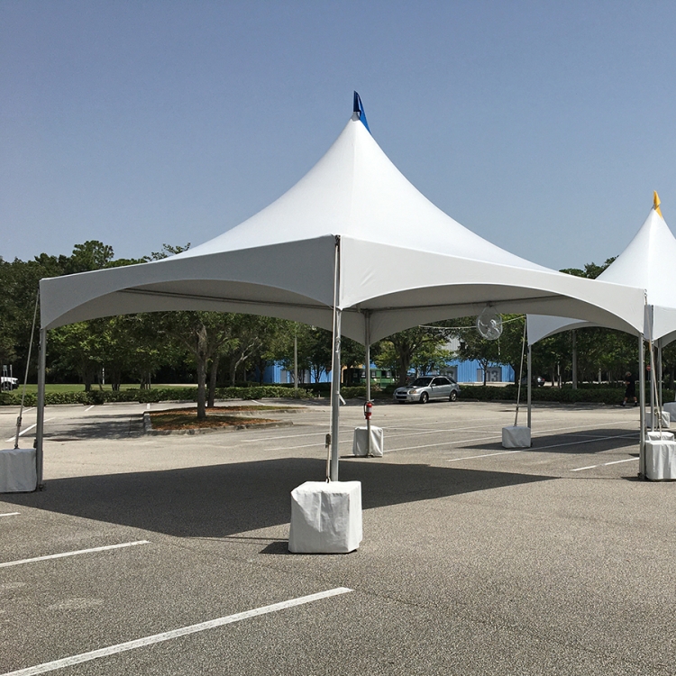 Marquee Tent: 20' x 20'