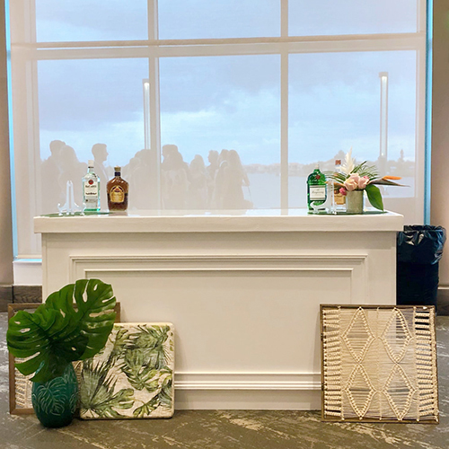 Bar Service Bar White