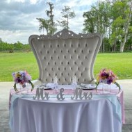 White Love Seat Throne & Sweetheart Table